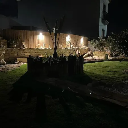 Casa Em Madeira Com Jardim Privado * Peniche